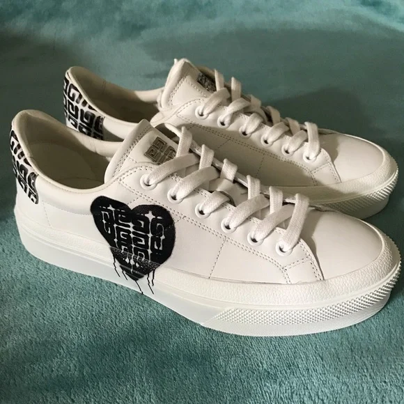 Givenchy City Sport Graffiti Logo Leather Sneakers size 7.5 Woman’s shoes - Picture 3 of 10